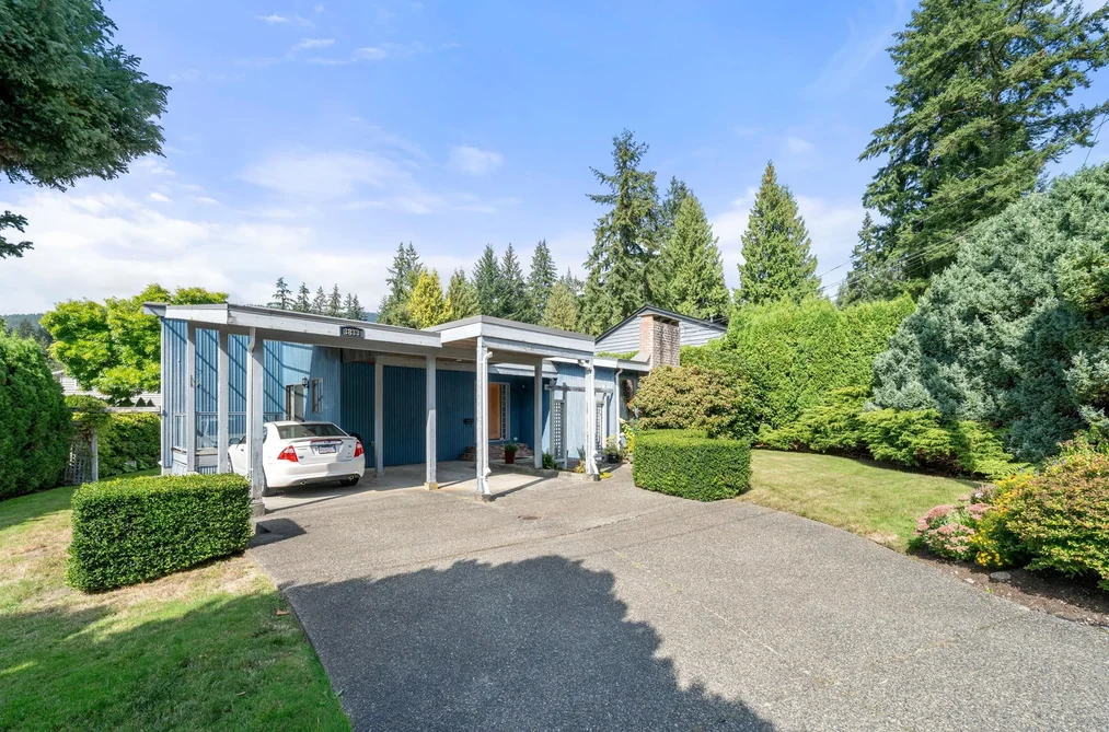 House for sale at 3833 Lynn Valley Road North Vancouver British Columbia - MLS: R3165163