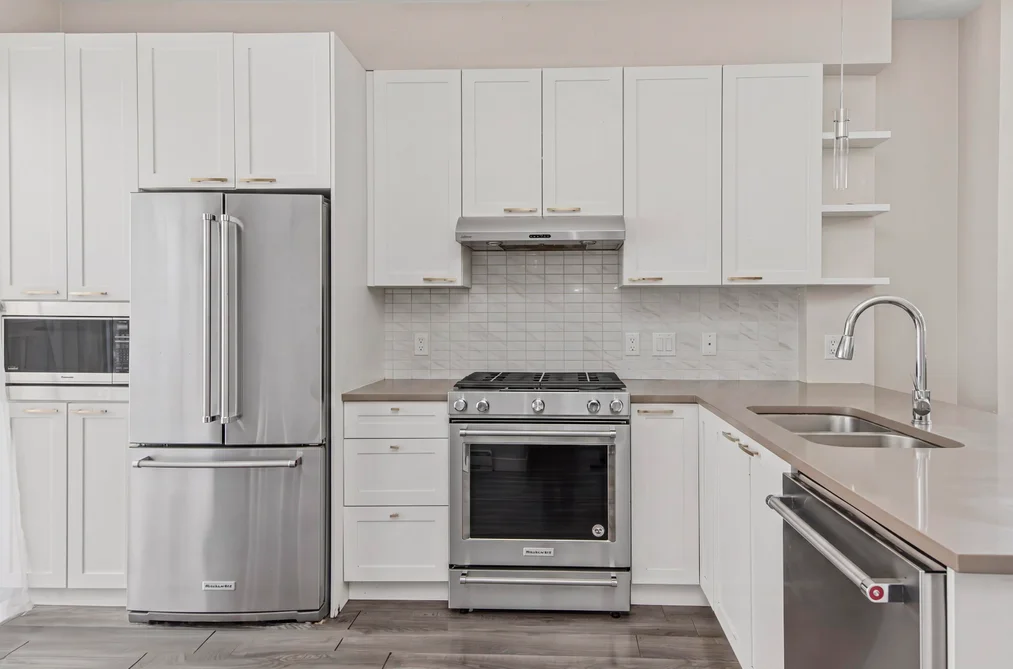 38359 EAGLEWIND BOULEVARD, Squamish BC V8B 0V9, Squamish BC — Residential for Sale - Photo 2