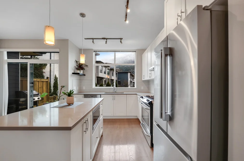 38375 EAGLEWIND BOULEVARD, Squamish BC V8B 0V4, Squamish BC — Residential for Sale - Photo 4