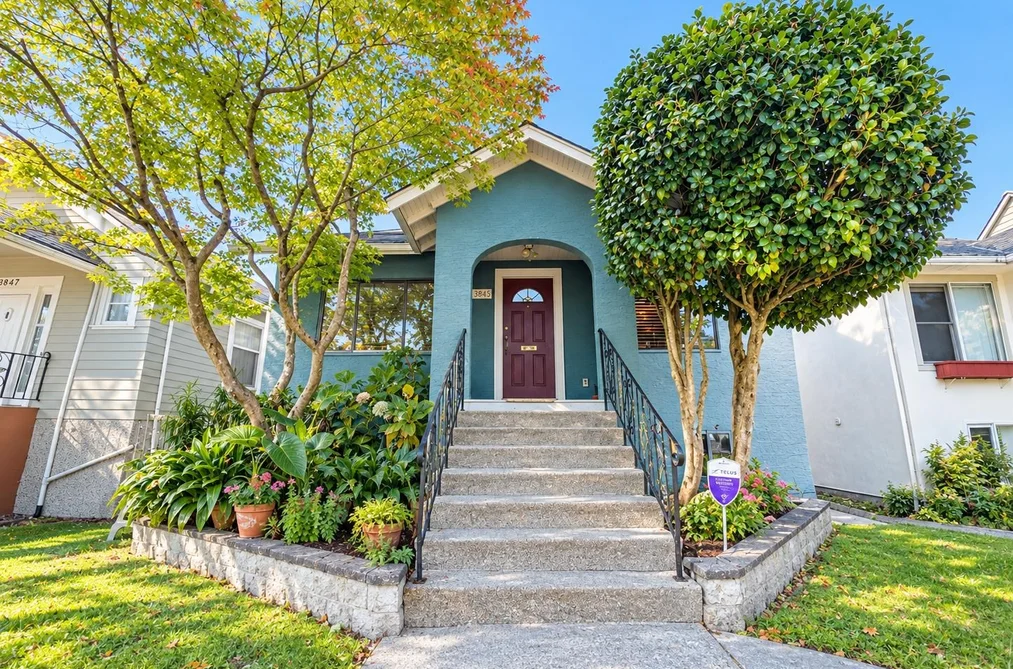 House for sale at 3841 W 23rd Avenue Vancouver British Columbia - MLS: R3167828