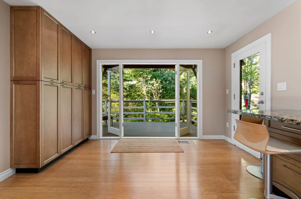 3845 Southridge Avenue, West Vancouver, BC - MLS: R3163380 - Photo 12 3845 Southridge Avenue, West Vancouver, BC - MLS: R3163380 - Photo 12