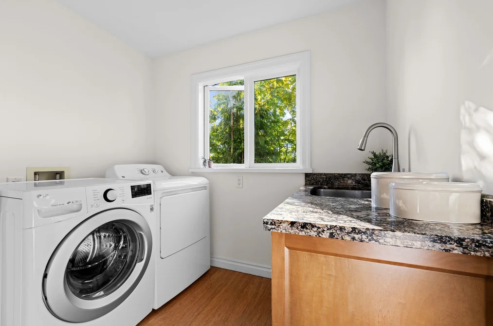3845 Southridge Avenue, West Vancouver, BC - MLS: R3163380 - Photo 25 3845 Southridge Avenue, West Vancouver, BC - MLS: R3163380 - Photo 25