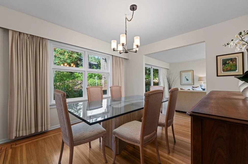 3845 Southridge Avenue, West Vancouver, BC - MLS: R3163380 - Photo 6 3845 Southridge Avenue, West Vancouver, BC - MLS: R3163380 - Photo 6