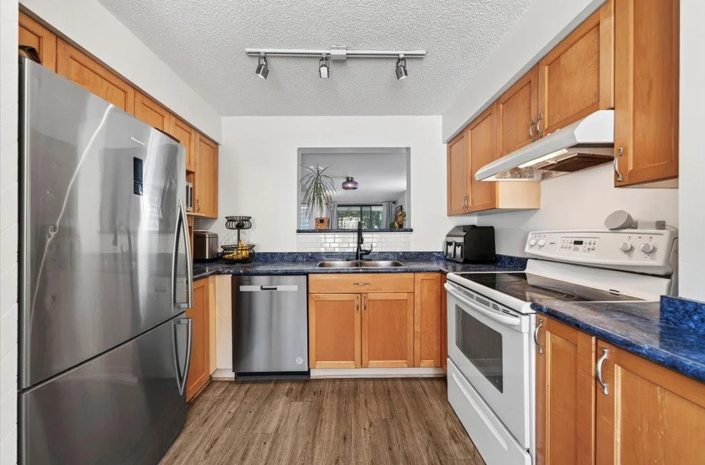 3848 GARDEN GROVE DRIVE DRIVE, Burnaby BC V5G 4A7, Burnaby BC — Residential for Sale - Photo 7