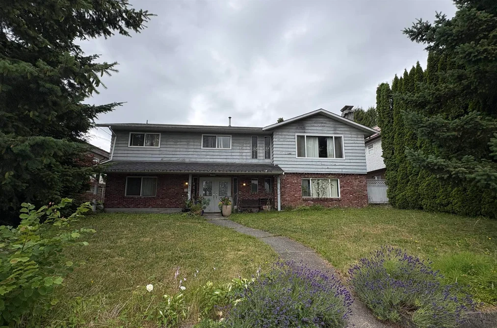 3850 MOSCROP STREET, Burnaby BC V5G 2C9, Burnaby BC — Residential for Sale — Photo 3 of 3