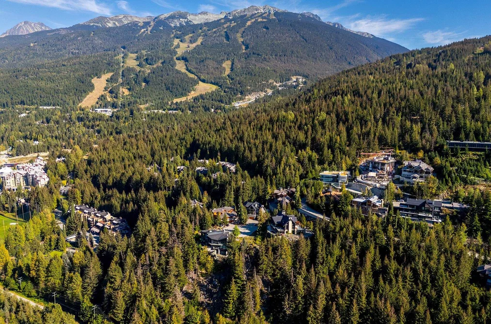 Property for sale at 3853 Sunridge Court Whistler British Columbia - MLS: R3099769