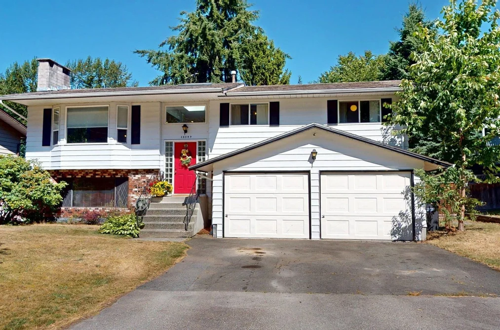 House for sale at 38549 Westway Avenue Squamish British Columbia - MLS: R3119887