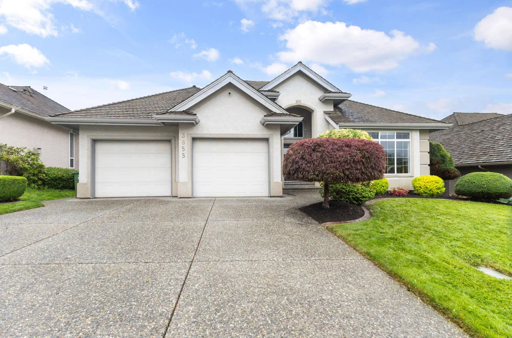 3855 LATIMER STREET, Abbotsford BC V2S 7K6, Abbotsford BC — Residential for Sale - Photo 2