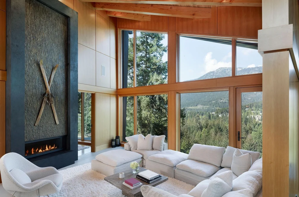 3855 SUNRIDGE COURT, Whistler BC V8E 0W1, Whistler BC — Residential for Sale - Photo 2