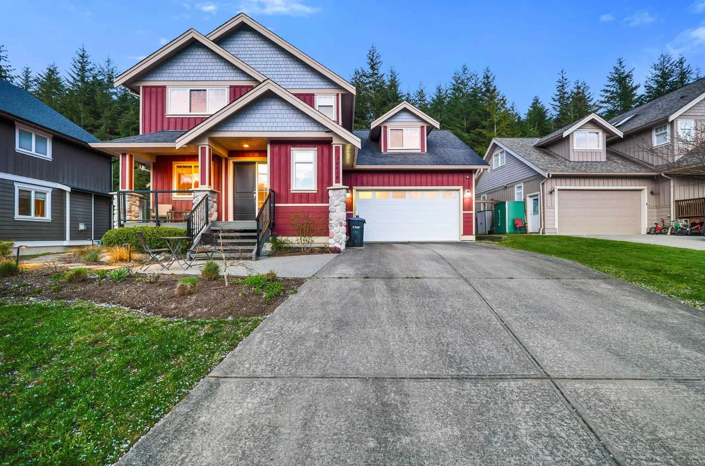 House for sale at 38616 Cherry Drive Squamish British Columbia - MLS: R3112015
