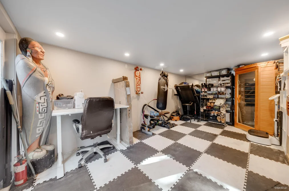 3870 EMERALD DRIVE, North Vancouver BC V7R 3B8, North Vancouver BC — Residential for Sale - Photo 5