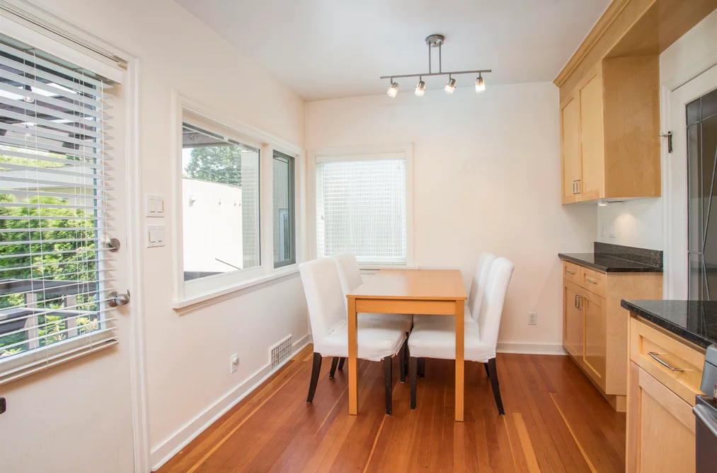 3877 W BROADWAY, Vancouver BC V6R 2C2, Vancouver BC — Residential for Sale — Photo 11 of 40