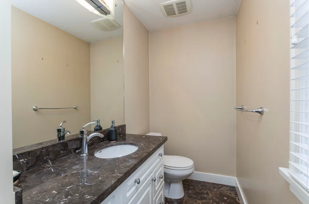 3877 W BROADWAY, Vancouver BC V6R 2C2, Vancouver BC — Residential for Sale — Photo 18 of 40