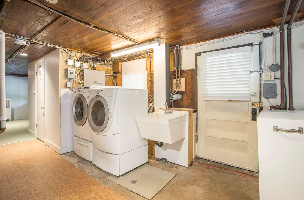 3877 W BROADWAY, Vancouver BC V6R 2C2, Vancouver BC — Residential for Sale — Photo 33 of 40