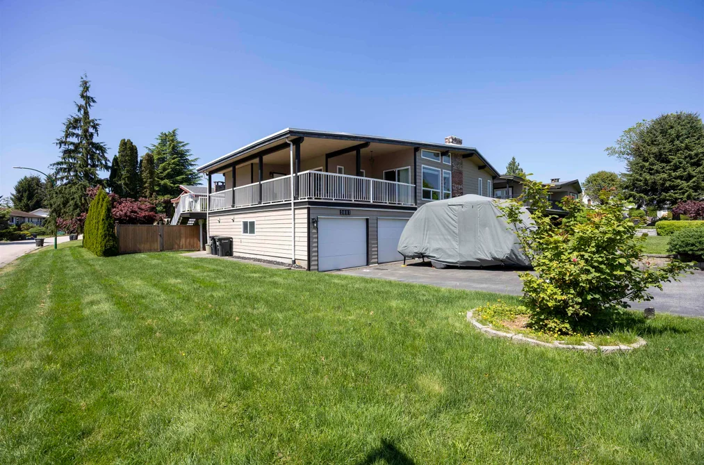3881 EPPING COURT, Burnaby BC V5A 3H6, Burnaby BC — Residential for Sale - Photo 3