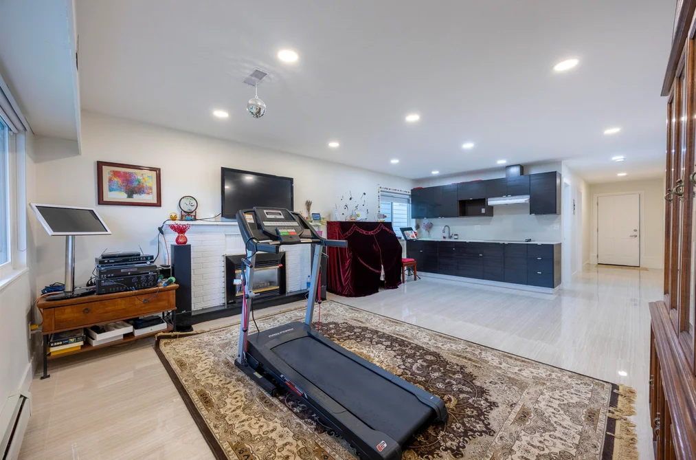 3881 S NAPIER STREET, Burnaby BC V5C 3E6, Burnaby BC — Residential for Sale - Photo 5