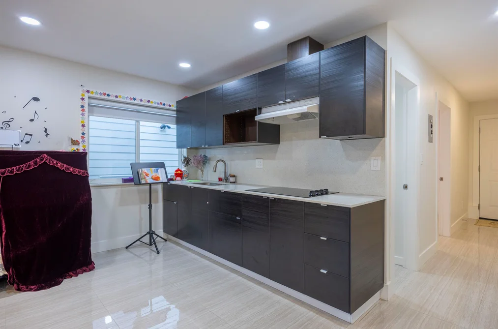 3881 S NAPIER STREET, Burnaby BC V5C 3E6, Burnaby BC — Residential for Sale - Photo 6