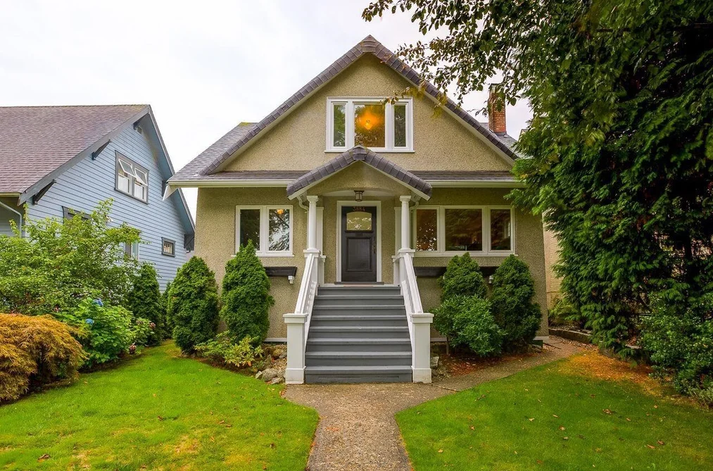 House for sale at 3884 W 20th Avenue Vancouver British Columbia - MLS: R3144927