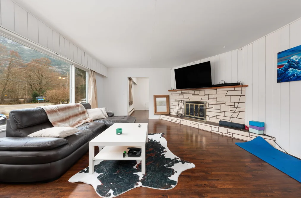 House for sale at 38850 Buckley Avenue Squamish British Columbia - MLS: R3077356