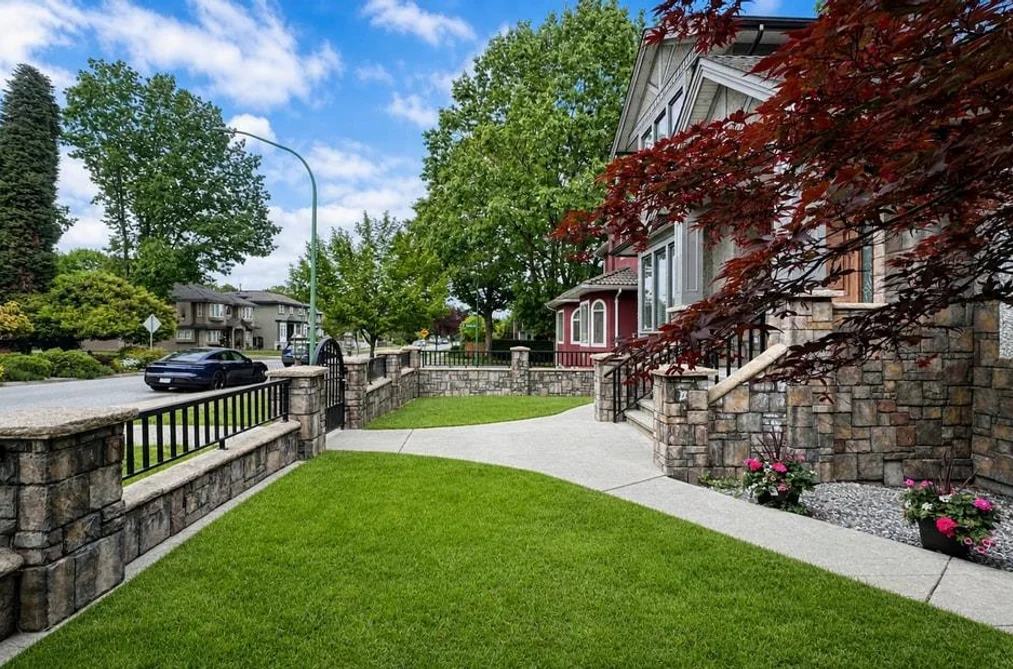3894 OXFORD STREET, Burnaby BC V5C 1C3, Burnaby BC — Residential for Sale - Photo 4