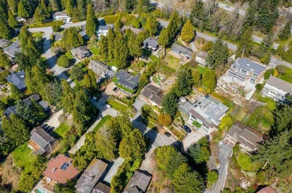 3895 SOUTHRIDGE AVENUE, West Vancouver BC V7V 3H9, West Vancouver BC — Residential for Sale - Photo 4