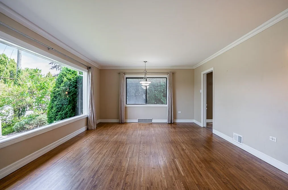 3896 ELMWOOD STREET, Burnaby BC V5G 1S1, Burnaby BC — Residential for Sale — Photo 6 of 40
