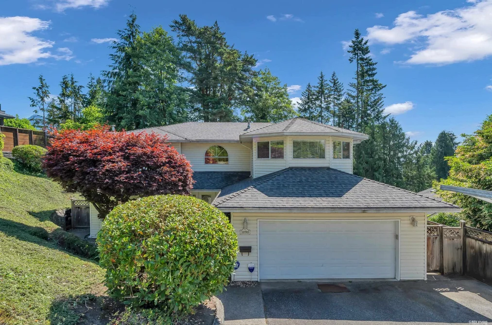 3898 FROMME ROAD, North Vancouver BC V7K 2G2, North Vancouver BC — Residential for Sale - Photo 2