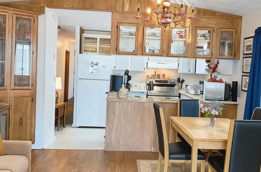 39 145 KING EDWARD STREET, Coquitlam BC V3K 6L3, Coquitlam BC — Residential for Sale - Photo 3
