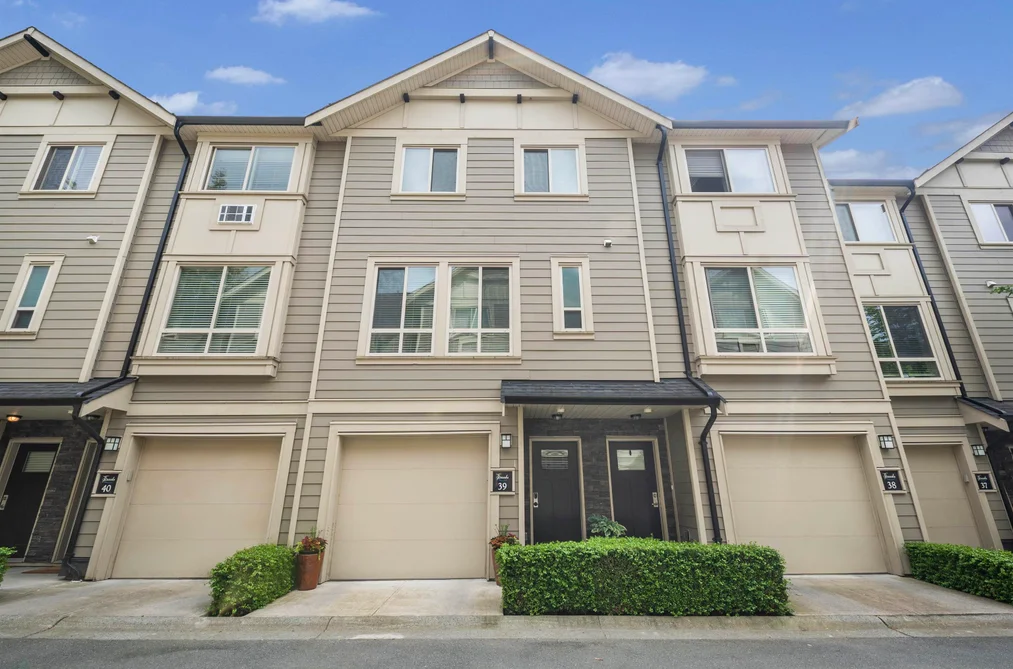39 19913 70 AVENUE, Langley BC V2Y 0S9, Langley BC — Residential for Sale - Photo 2
