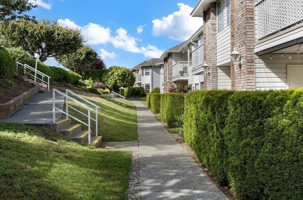 39 2938 TRAFALGAR STREET, Abbotsford BC V2S 4N3, Abbotsford BC — Residential for Sale - Photo 3