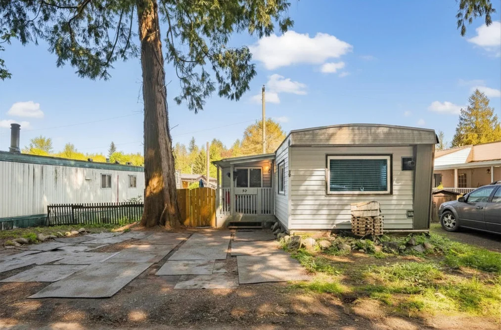 Manufactured Home for sale at 39 3942 Columbia Valley Road Cultus Lake British Columbia - MLS: R3112583
