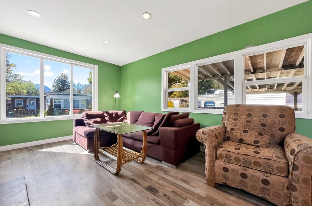 39 40157 GOVERNMENT ROAD, Squamish BC V0N 1T0, Squamish BC — Residential for Sale - Photo 3