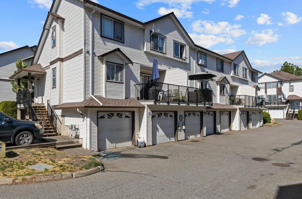 39 45740 THOMAS ROAD, Chilliwack BC V2R 3V9, Chilliwack BC — Residential for Sale - Photo 2