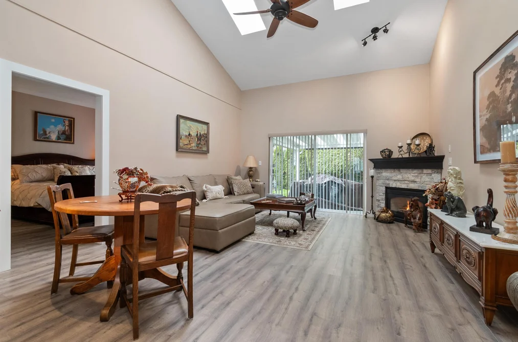 39 730 MCCOMBS DRIVE, Harrison Hot Springs BC V0M 1K0, Harrison Hot Springs BC — Residential for Sale - Photo 2