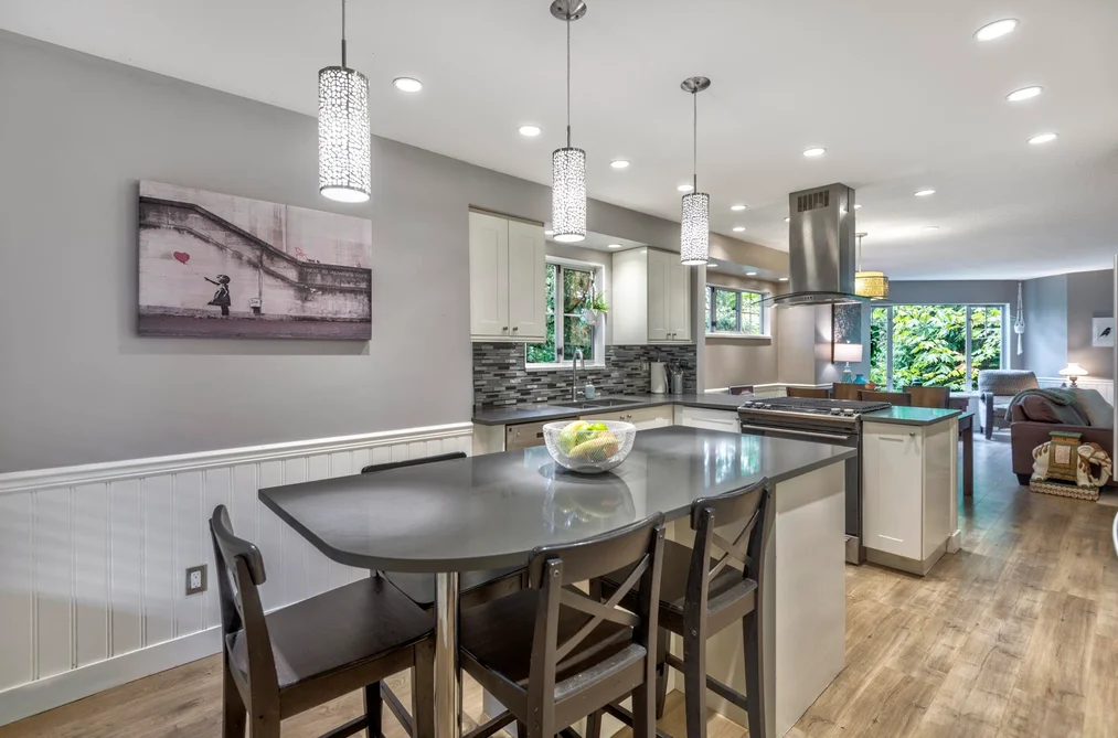 39-795 Noons Creek Drive, Port Moody, BC - Townhouse for Sale - Photo 8 of 40 39-795 Noons Creek Drive, Port Moody, BC - Townhouse for Sale - Photo 8 of 40