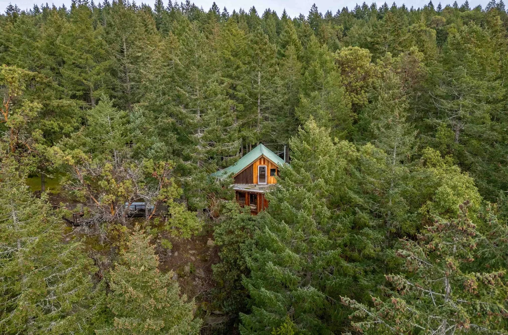 390 JUNIPER LANE, Galiano Island BC V0N 1P0, Galiano Island BC — Residential for Sale - Photo 5