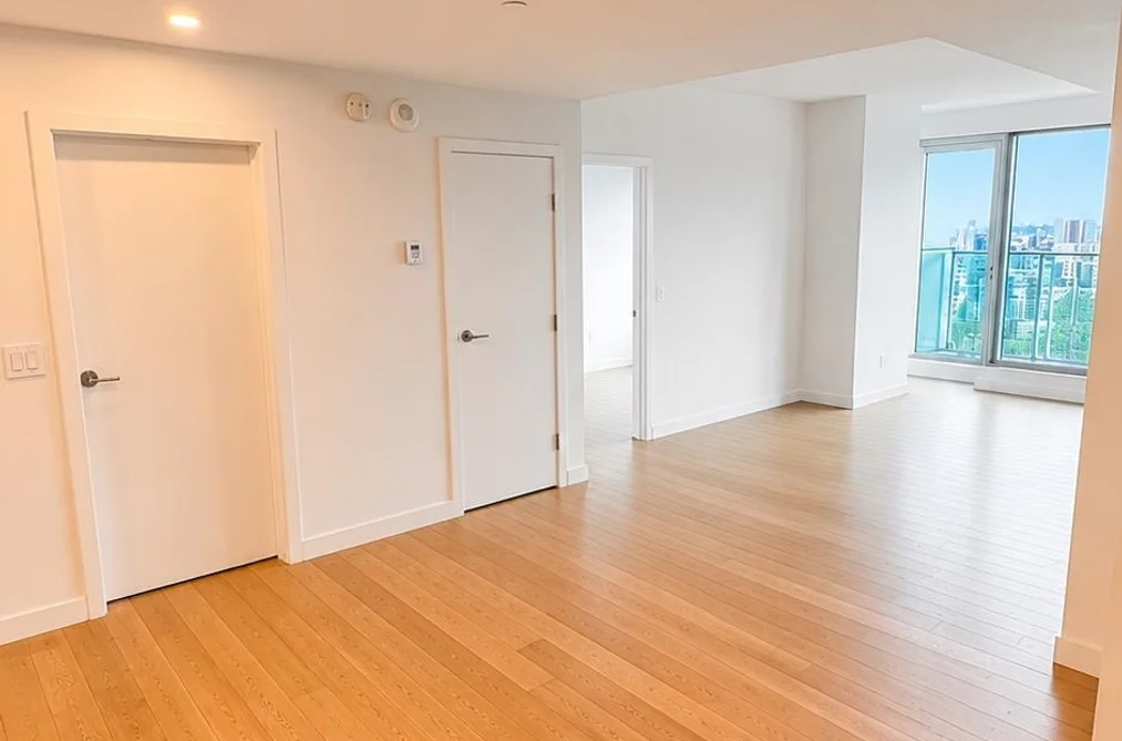 3901 1480 HOWE STREET, Vancouver, BC — Residential for Sale — Photo 3 of 19