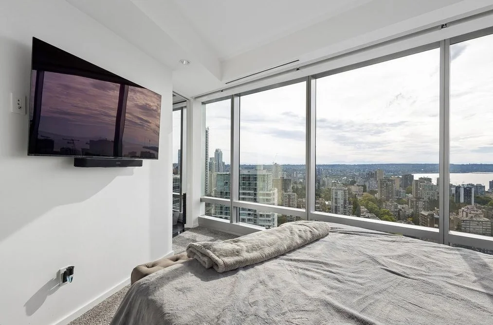 3902-1151 W Georgia Street, Vancouver, BC - Condo for Sale - Photo 14 of 36 3902-1151 W Georgia Street, Vancouver, BC - Condo for Sale - Photo 14 of 36