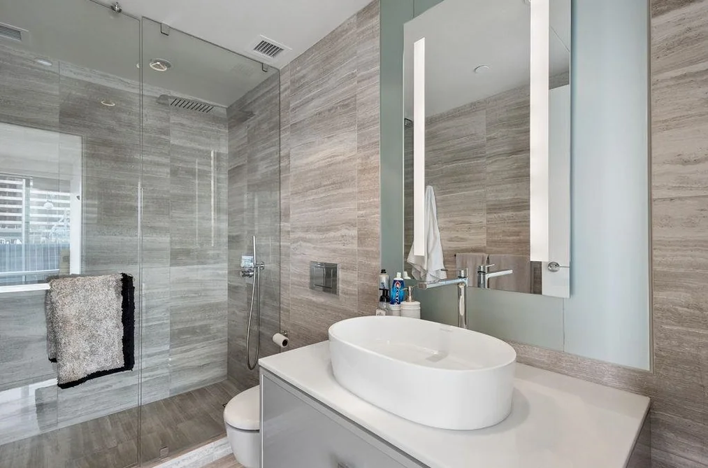 3902-1151 W Georgia Street, Vancouver, BC - Condo for Sale - Photo 19 of 36 3902-1151 W Georgia Street, Vancouver, BC - Condo for Sale - Photo 19 of 36