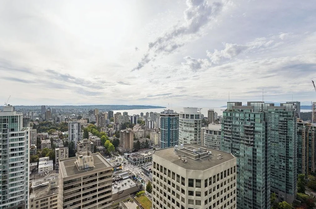 3902-1151 W Georgia Street, Vancouver, BC - Condo for Sale - Photo 24 of 36 3902-1151 W Georgia Street, Vancouver, BC - Condo for Sale - Photo 24 of 36