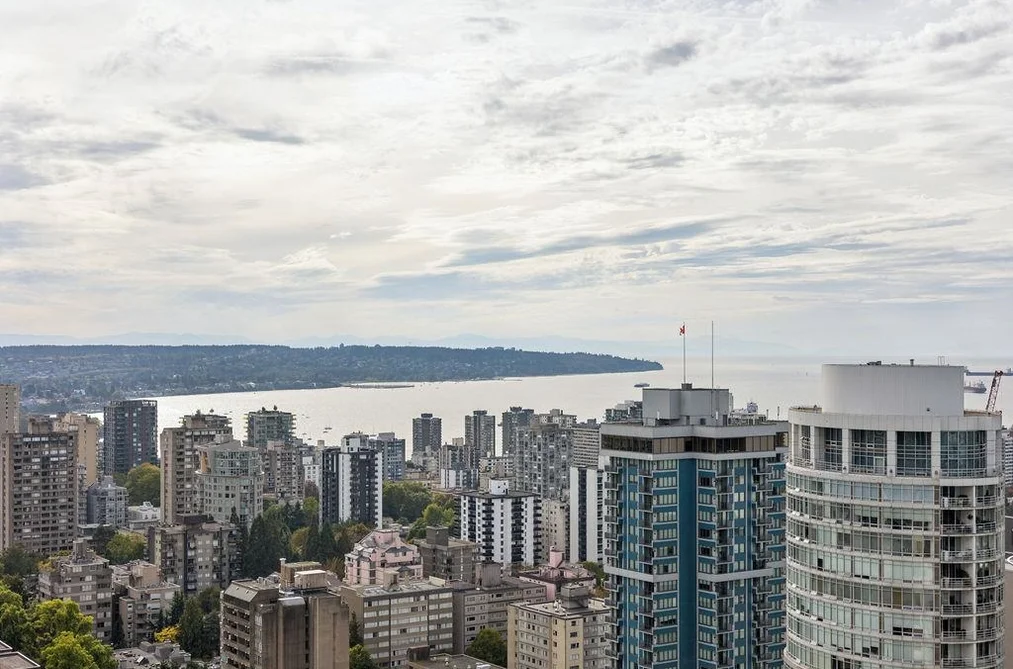 3902-1151 W Georgia Street, Vancouver, BC - Condo for Sale - Photo 28 of 36 3902-1151 W Georgia Street, Vancouver, BC - Condo for Sale - Photo 28 of 36