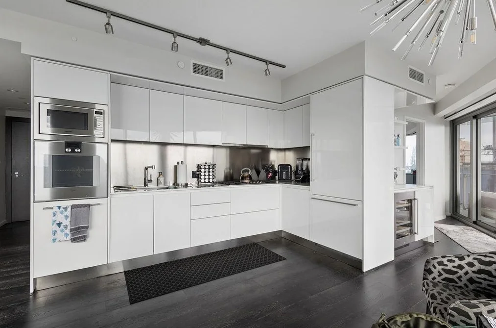 3902-1151 W Georgia Street, Vancouver, BC - Condo for Sale - Photo 9 of 36 3902-1151 W Georgia Street, Vancouver, BC - Condo for Sale - Photo 9 of 36