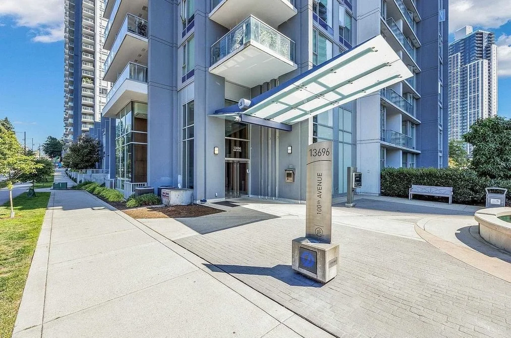 Condo for sale at 3902 13696 100 Avenue Surrey British Columbia - MLS: R3158868
