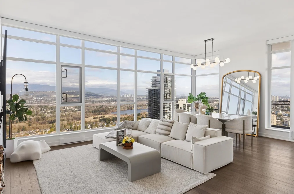Condo for sale at 3903 4688 Kingsway Burnaby British Columbia - MLS: R3136954