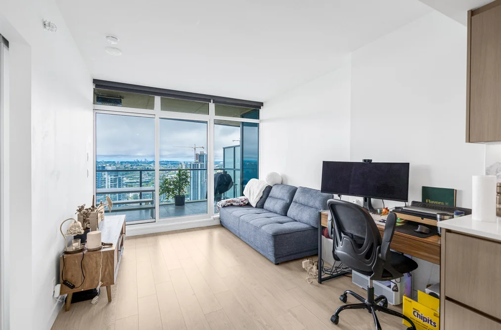 Condo for sale at 3910 4880 Lougheed Highway Burnaby British Columbia - MLS: R3153424