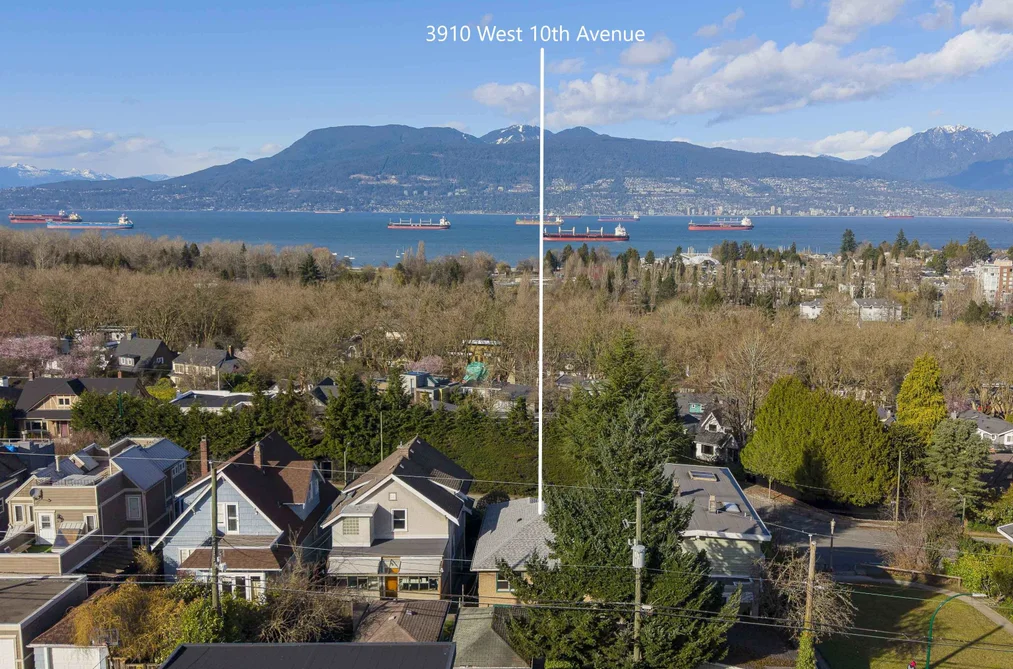 House for sale at 3910 W 10th Avenue Vancouver British Columbia - MLS: R3123164