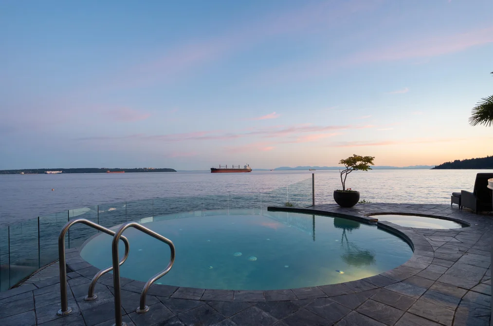3912 Marine Drive, West Vancouver, BC - MLS: R3134388 - Photo 17 3912 Marine Drive, West Vancouver, BC - MLS: R3134388 - Photo 17