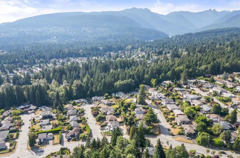3920 DELBROOK AVENUE, North Vancouver BC V7N 3Z8, North Vancouver BC — Residential for Sale — Photo 33 of 34