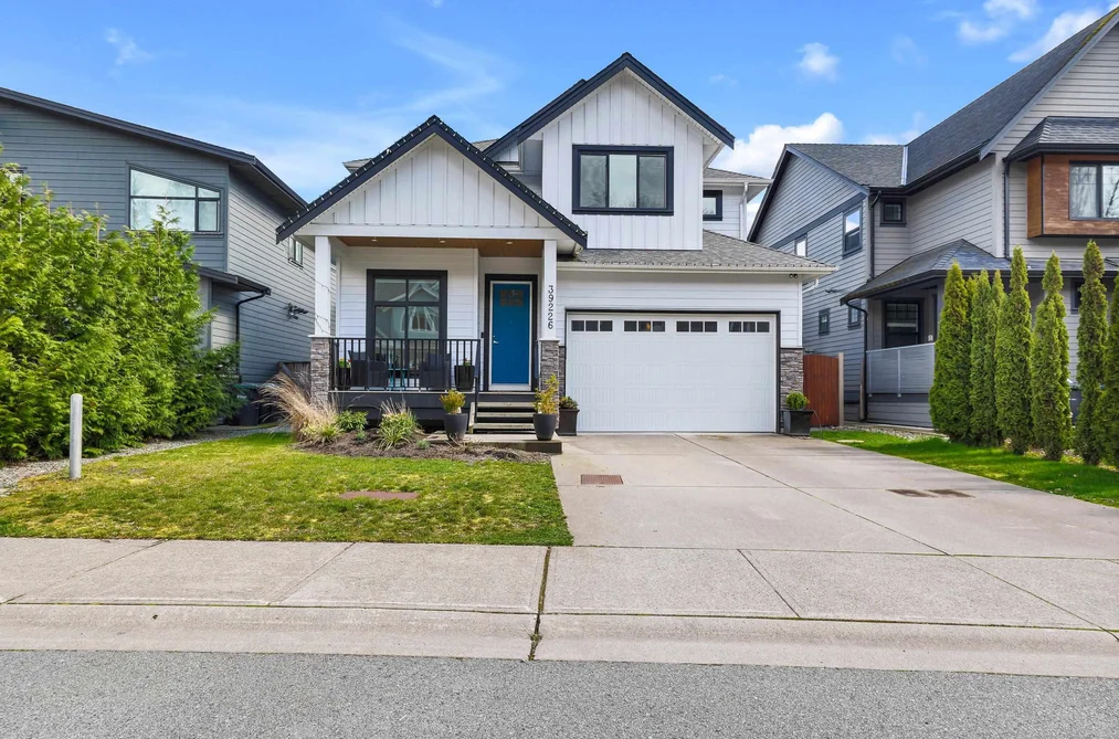 House for sale at 39226 Falcon Crescent Squamish British Columbia - MLS: R3107889