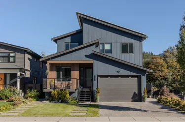 39320 Cardinal Dr, Squamish, BC - MLS: R3172939